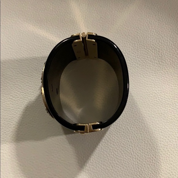 Chanel Cuff - Picture 2 of 3